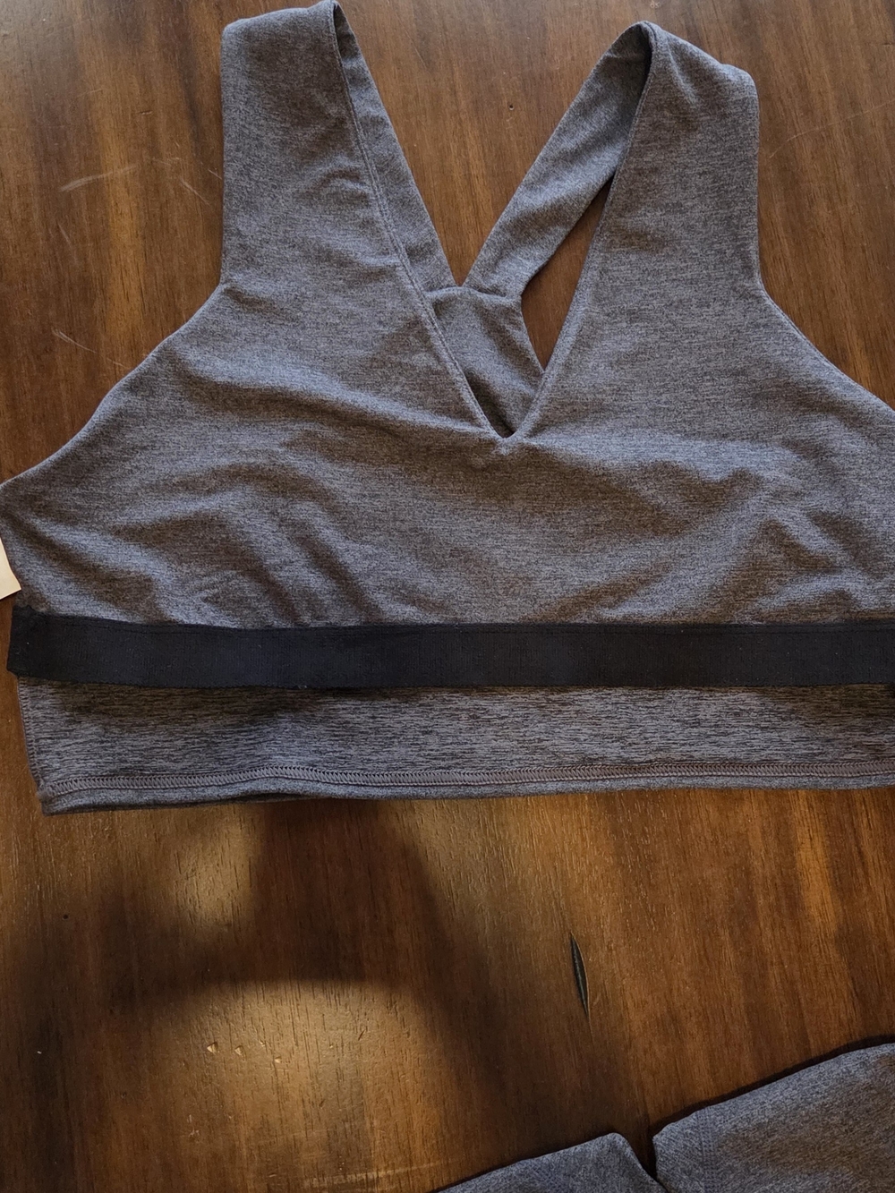 Quince Charcoal Gray Set Sports Bra & workout Pants